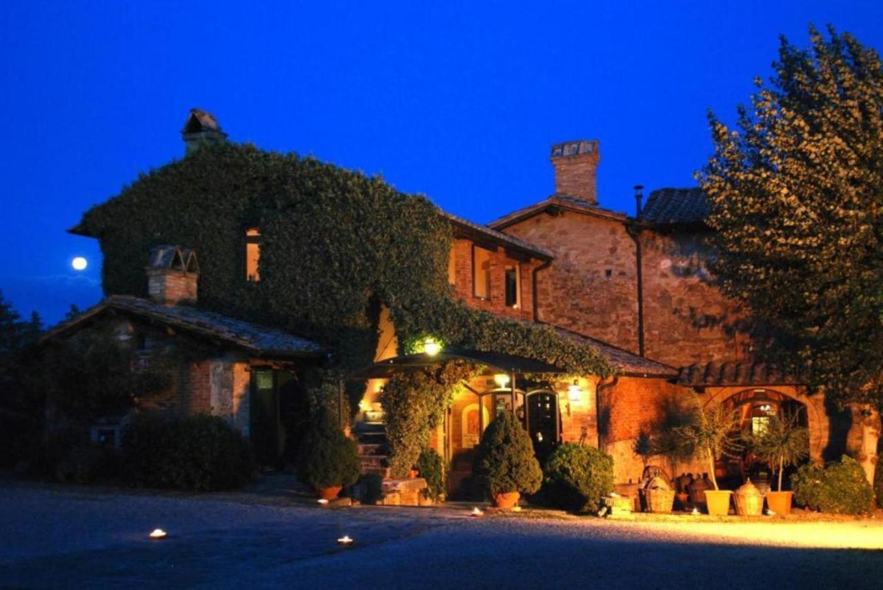 Casanova - Family Apartments Residence San Quirico dʼOrcia Eksteriør bilde