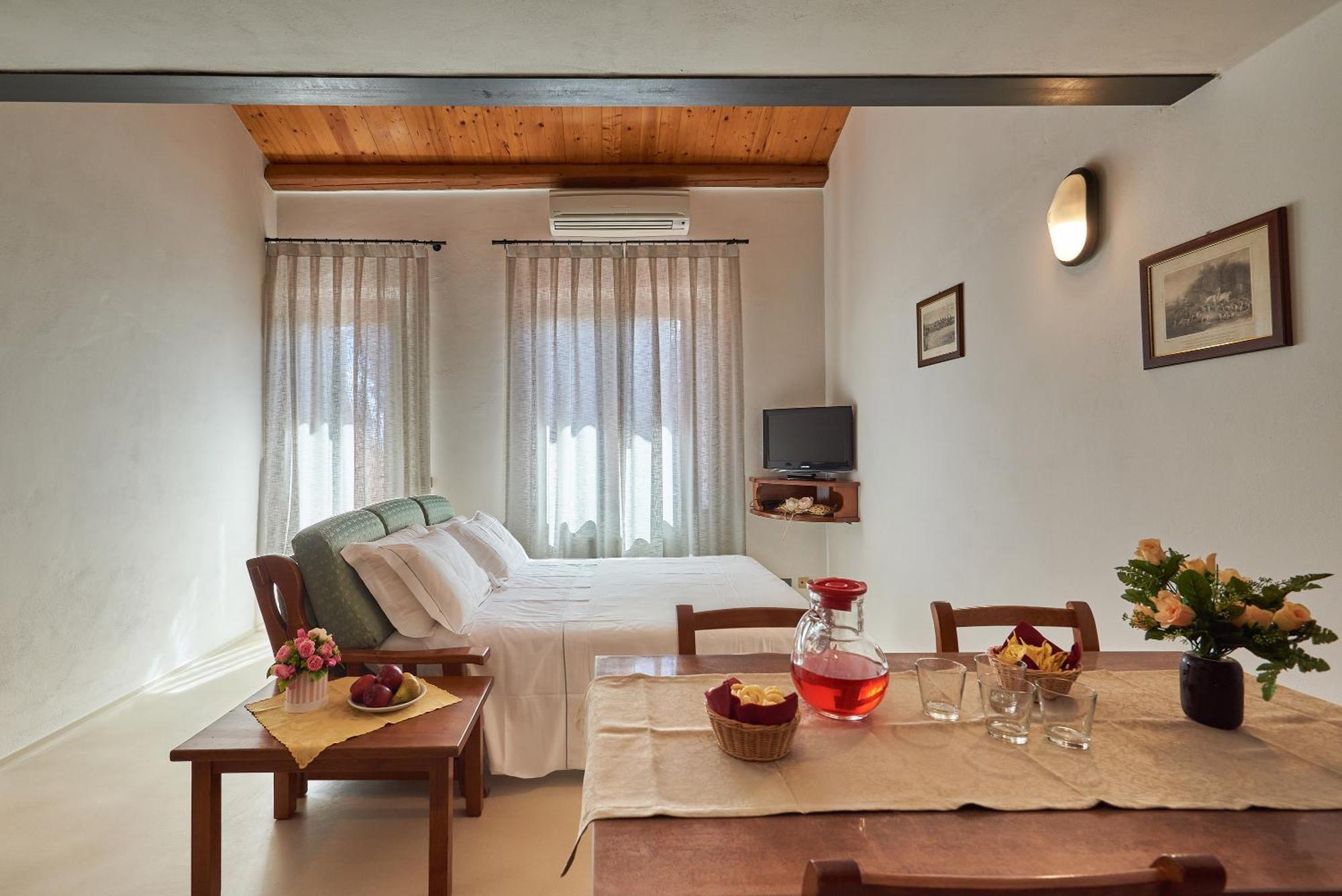 Casanova - Family Apartments Residence San Quirico dʼOrcia Eksteriør bilde